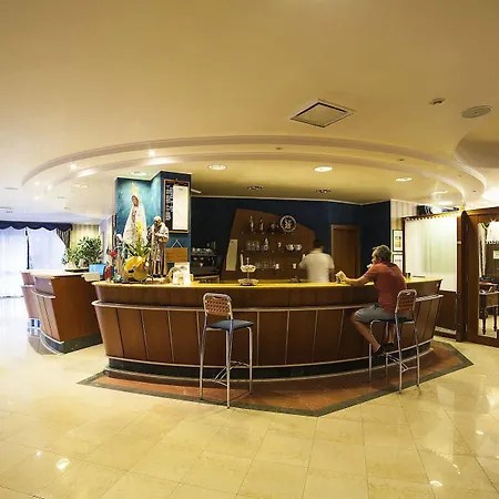 San Pietro 4*